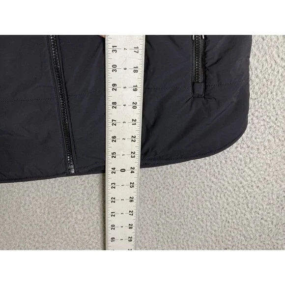 Vuori Canyon Insulated Vest Womens Large Black Full Zip Pocket Mockneck - Picture 3 of 9